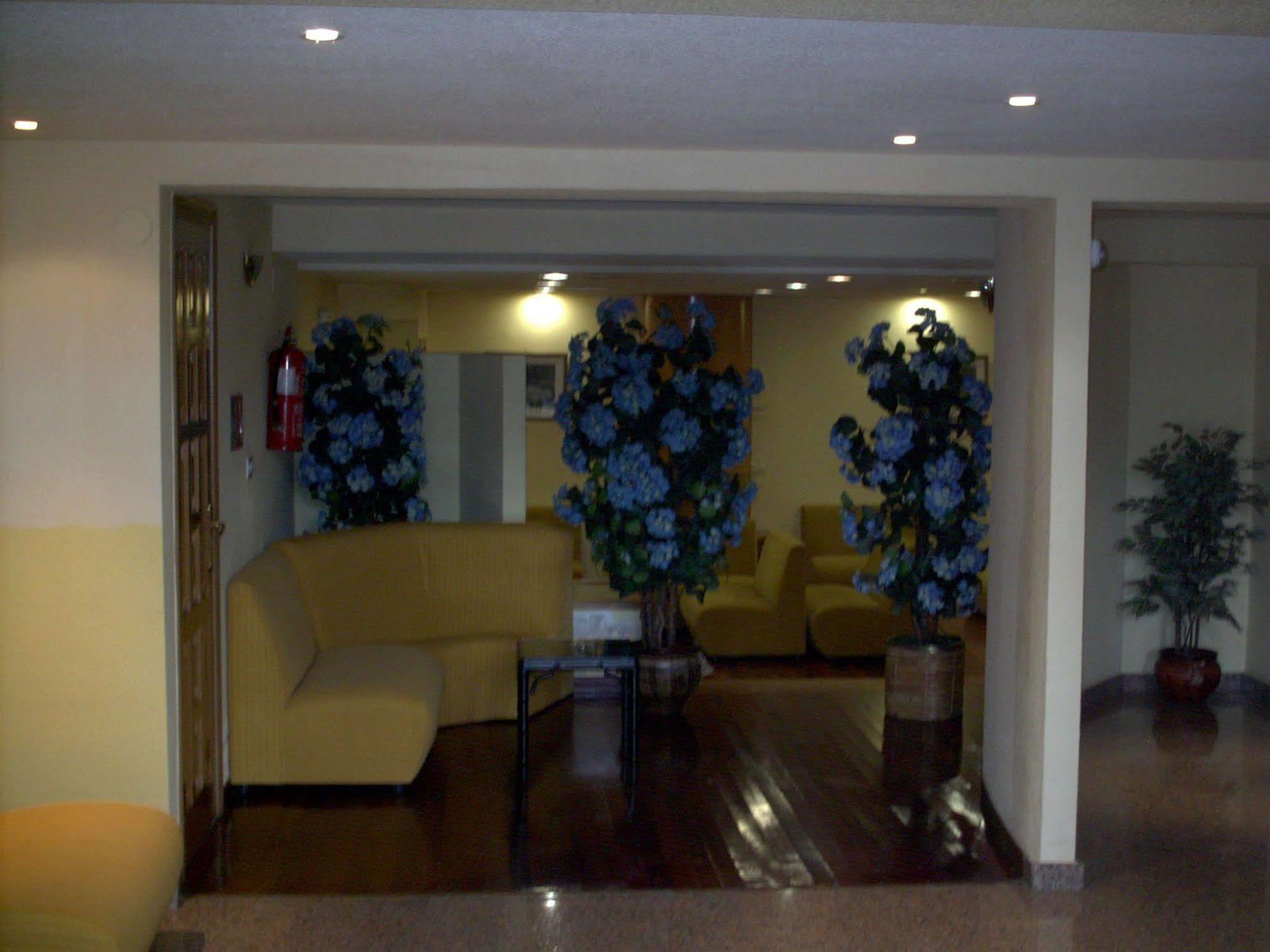 Duerming Villa De Sarria Hotel Interior photo