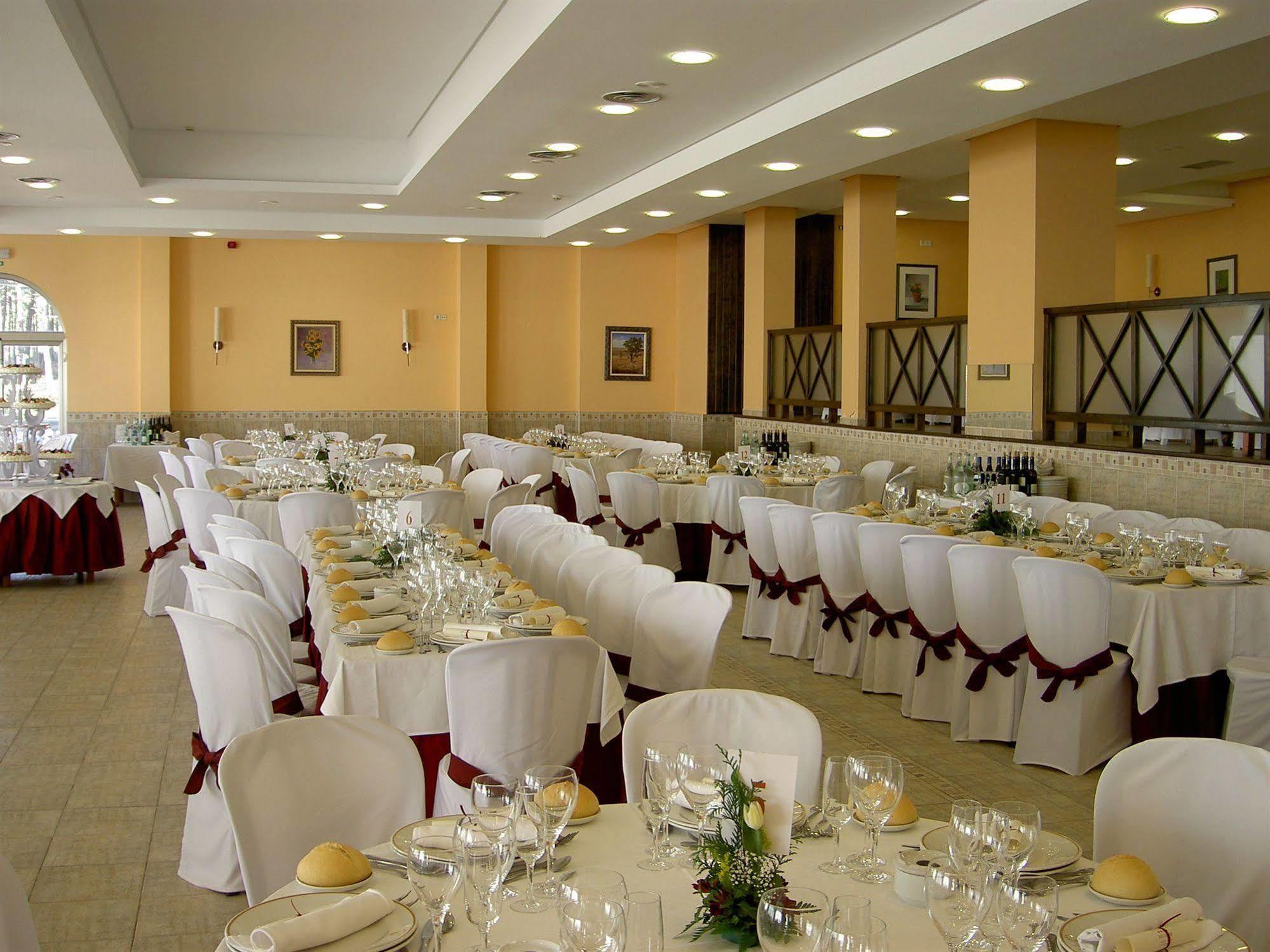 Duerming Villa De Sarria Hotel Exterior photo